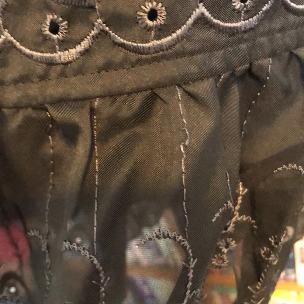 NWT H&M Black Eyelet/ Peasant Skirt Sz 14 - Picture 7 of 9